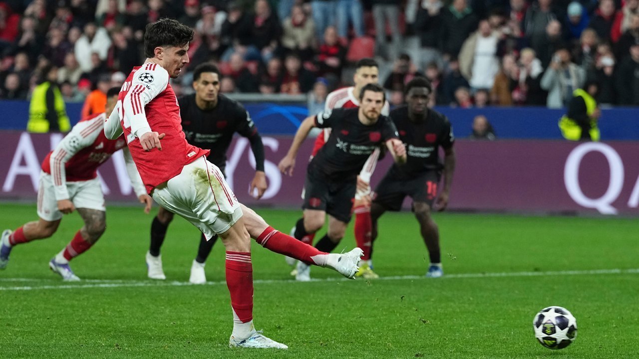 Prediksi Arsenal vs Everton: Skor, Strategi, dan Duel Sengit