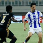 Umuh Muchtar Semprot Wasit